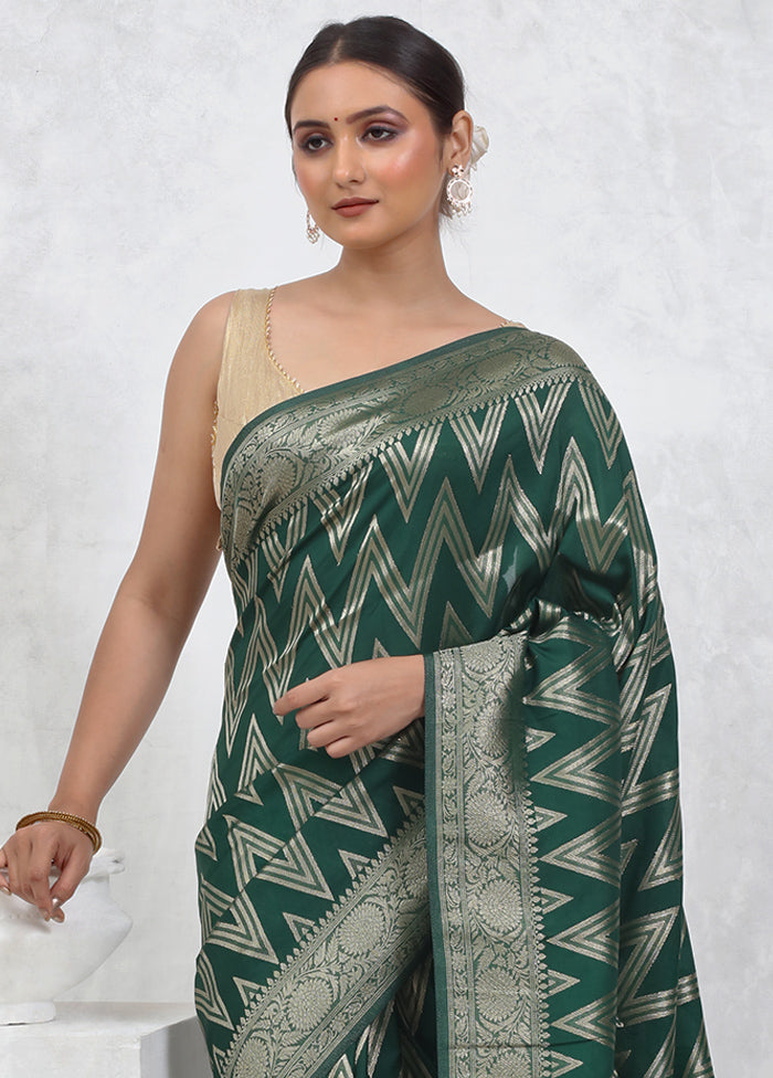 Green Georgette Saree With Blouse Piece