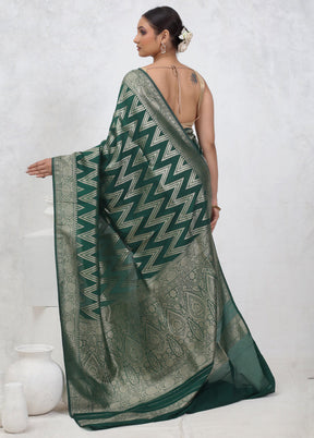 Green Georgette Saree With Blouse Piece