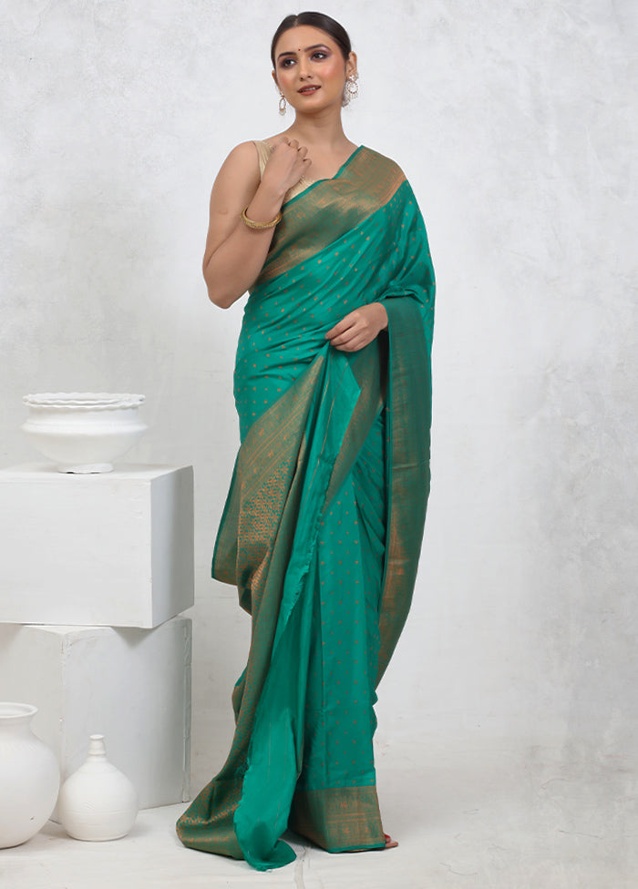 Green Georgette Saree With Blouse Piece