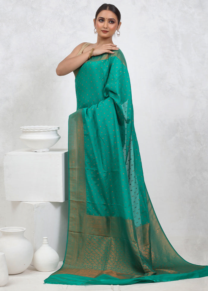 Green Georgette Saree With Blouse Piece