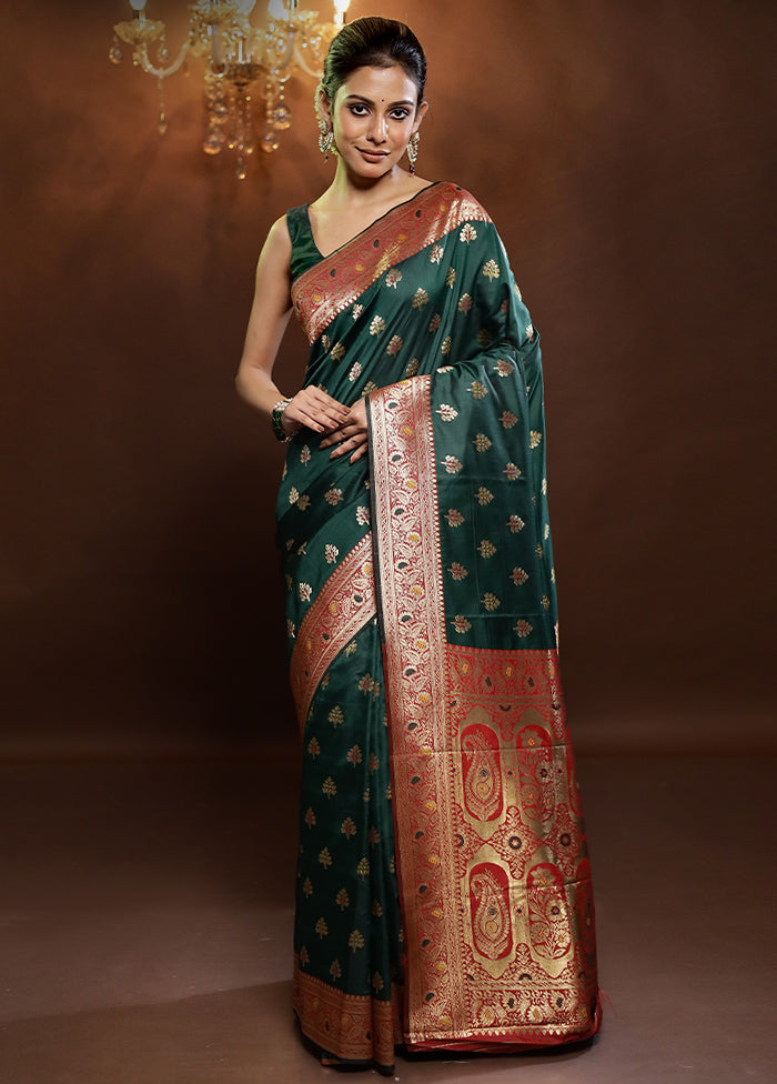 Green Dupion Silk Saree With Blouse Piece