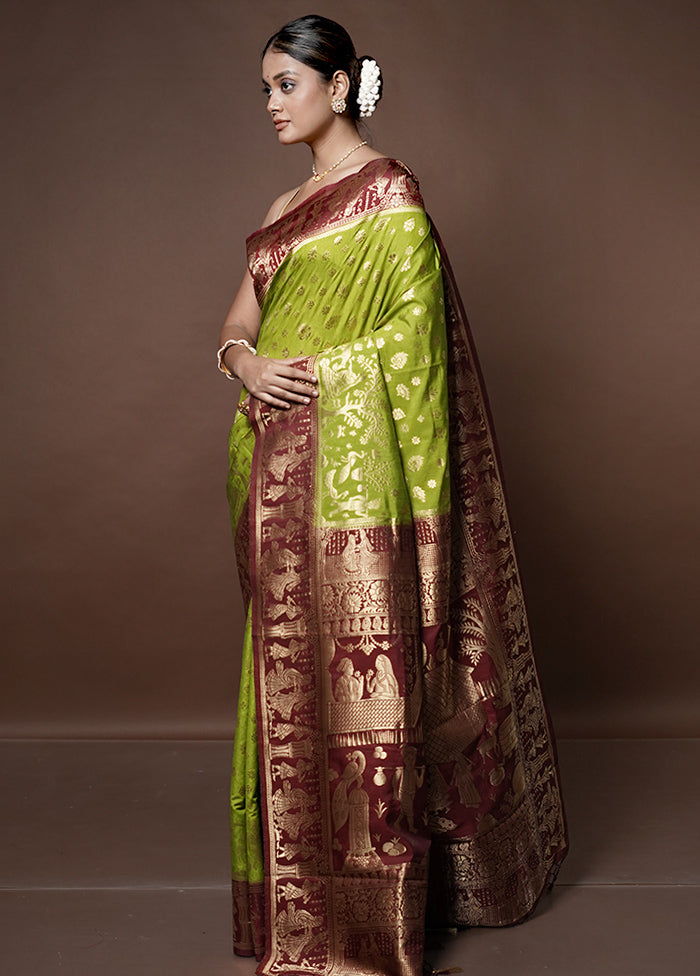 Green Dupion Silk Saree With Blouse Piece