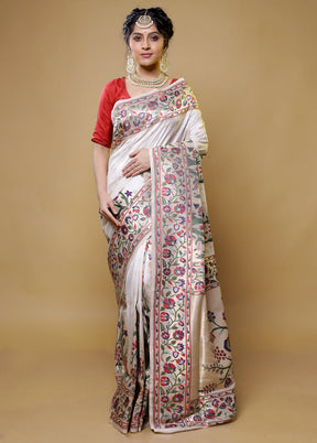 Cream Handloom Uppada Pure Silk Saree With Blouse Piece