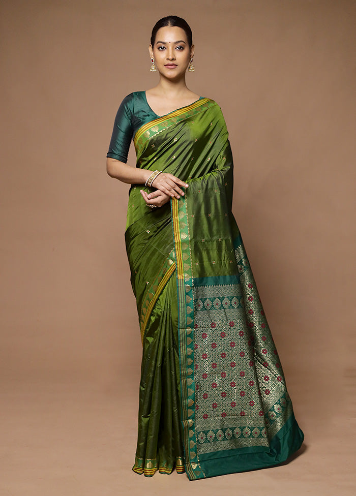 Green Kanjivaram Silk Saree With Blouse Piece