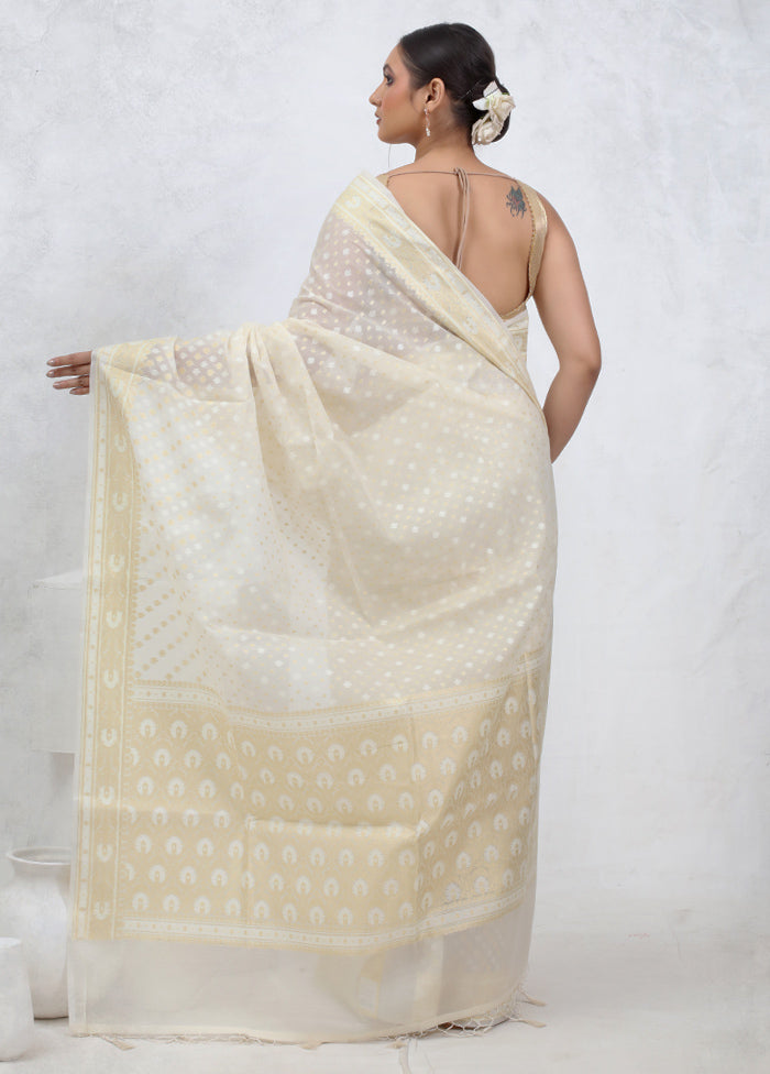 White Kora Silk Saree With Blouse Piece