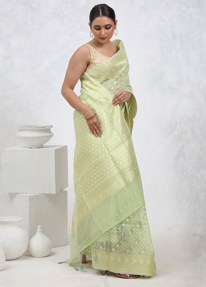 Green Kora Silk Saree With Blouse Piece