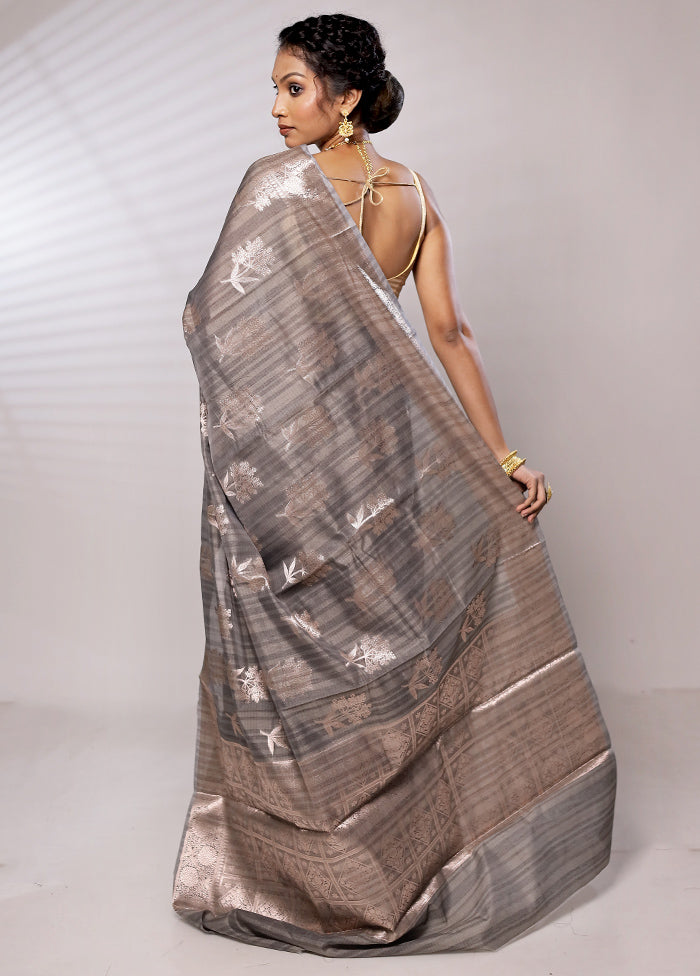 Grey Kora Silk Saree With Blouse Piece