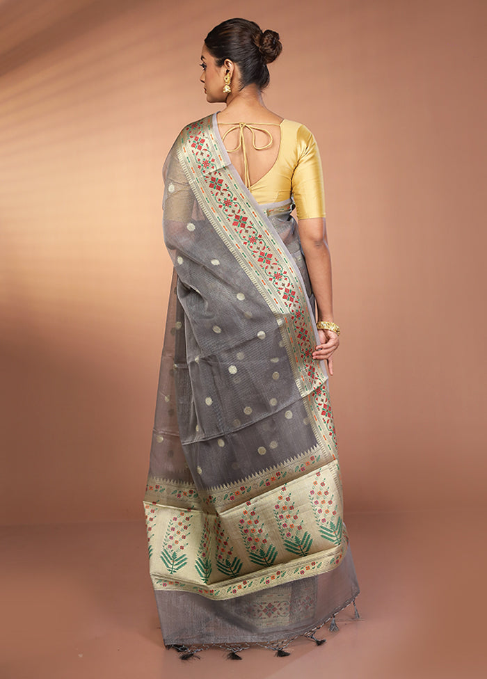 Grey Organza Saree With Blouse Piece