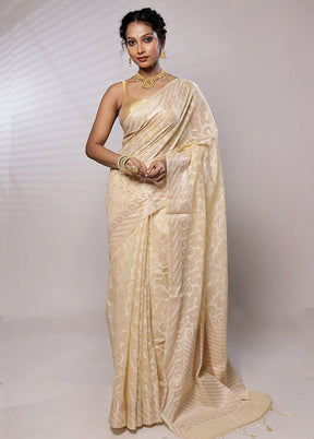 Cream Kora Silk Saree With Blouse Piece