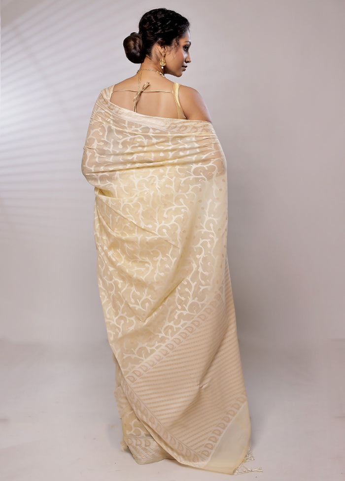 Cream Kora Silk Saree With Blouse Piece