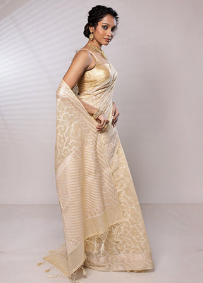 Cream Kora Silk Saree With Blouse Piece