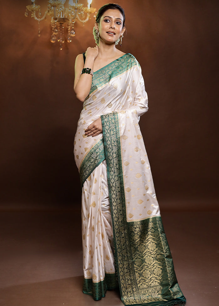 White Dupion Silk Saree With Blouse Piece