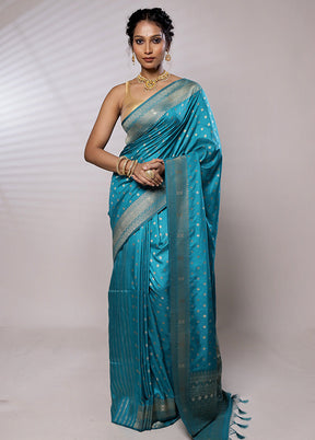 Blue Dupion Silk Saree With Blouse Piece