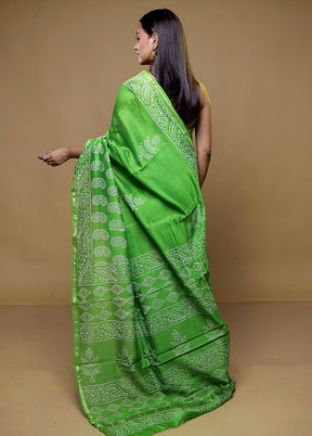 Green Chanderi Cotton Saree With Blouse Piece