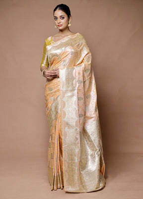 Cream Tanchoi Silk Saree With Blouse Piece