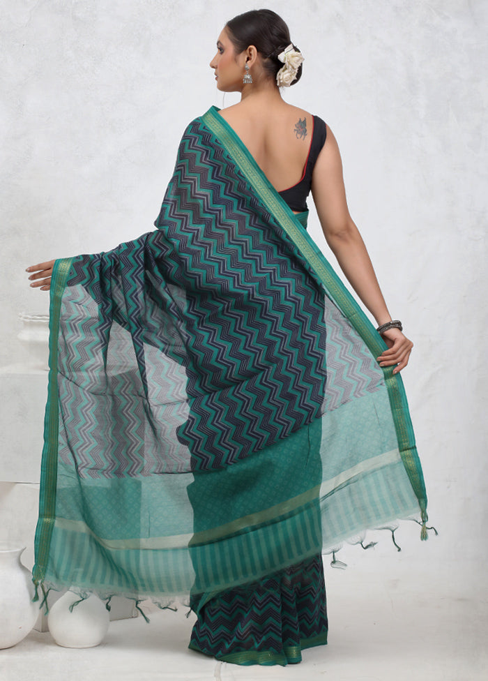 Green Printed Pure Silk Saree Without Blouse Piece