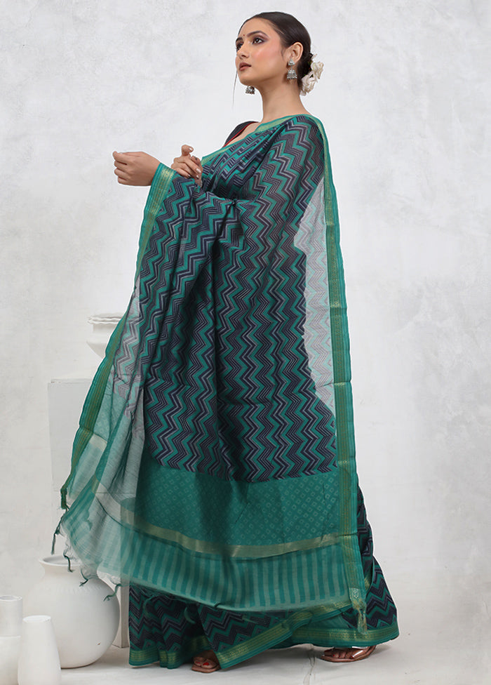 Green Printed Pure Silk Saree Without Blouse Piece