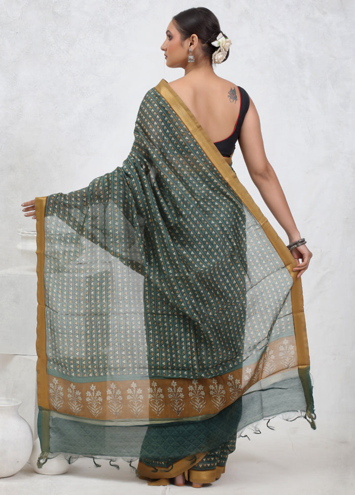 Green Printed Pure Silk Saree Without Blouse Piece