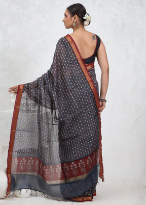 Grey Printed Pure Silk Saree Without Blouse Piece