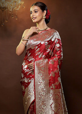 Red Banarasi Silk Saree With Blouse Piece