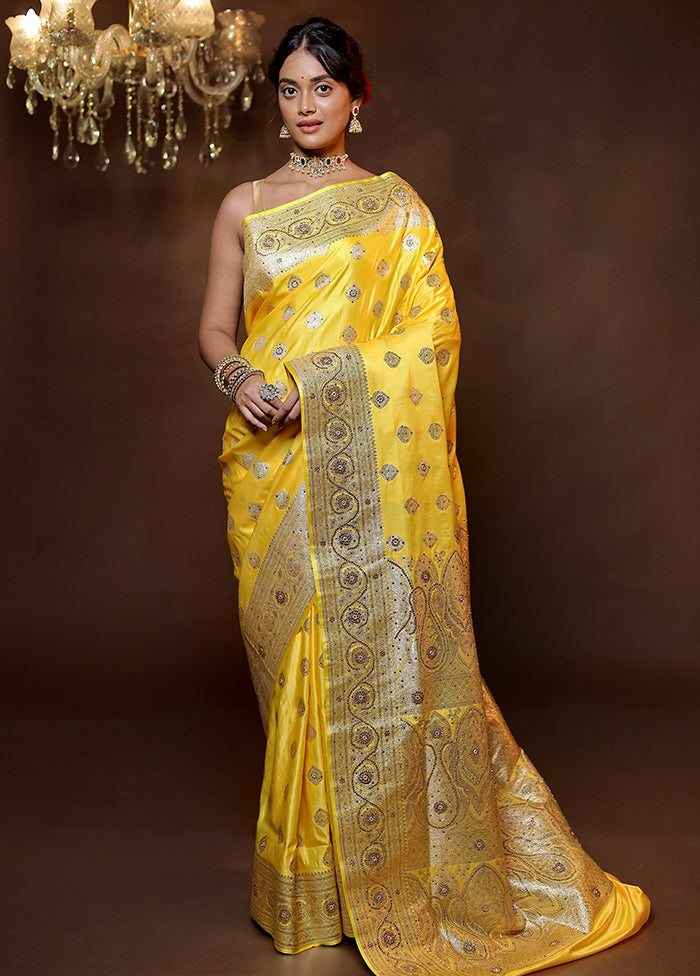 Yellow Banarasi Silk Saree With Blouse Piece