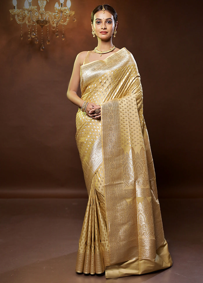 Yellow Banarasi Silk Saree With Blouse Piece