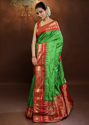 Green Gadwal Pure Silk Saree Without Blouse Piece