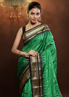 Green Gadwal Pure Silk Saree Without Blouse Piece