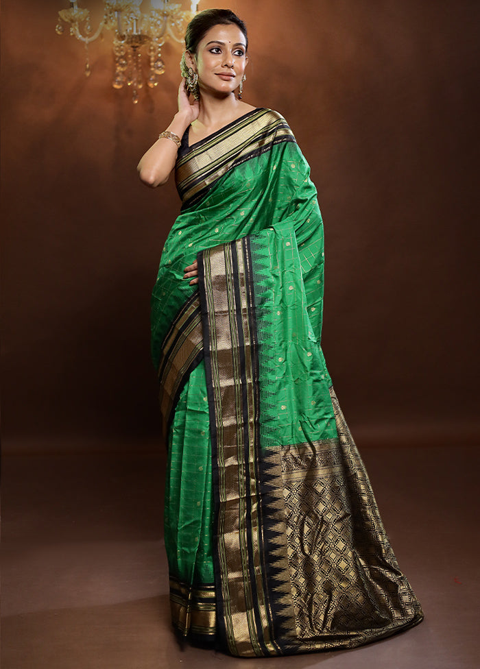 Green Gadwal Pure Silk Saree Without Blouse Piece