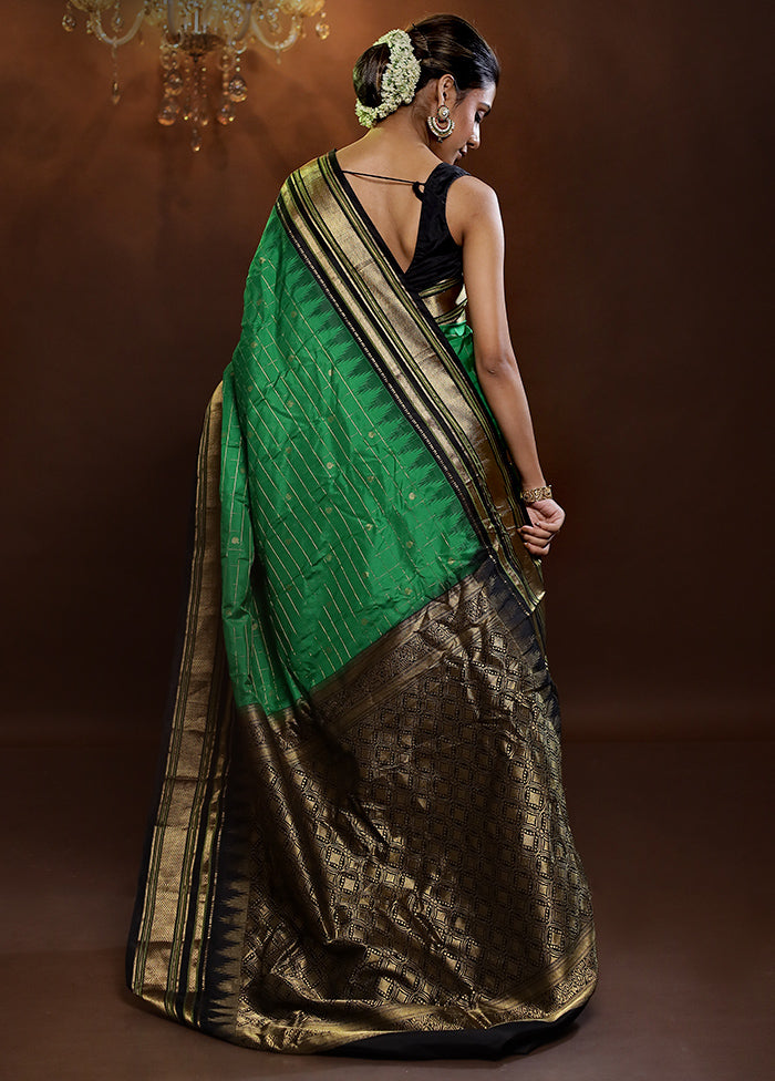 Green Gadwal Pure Silk Saree Without Blouse Piece