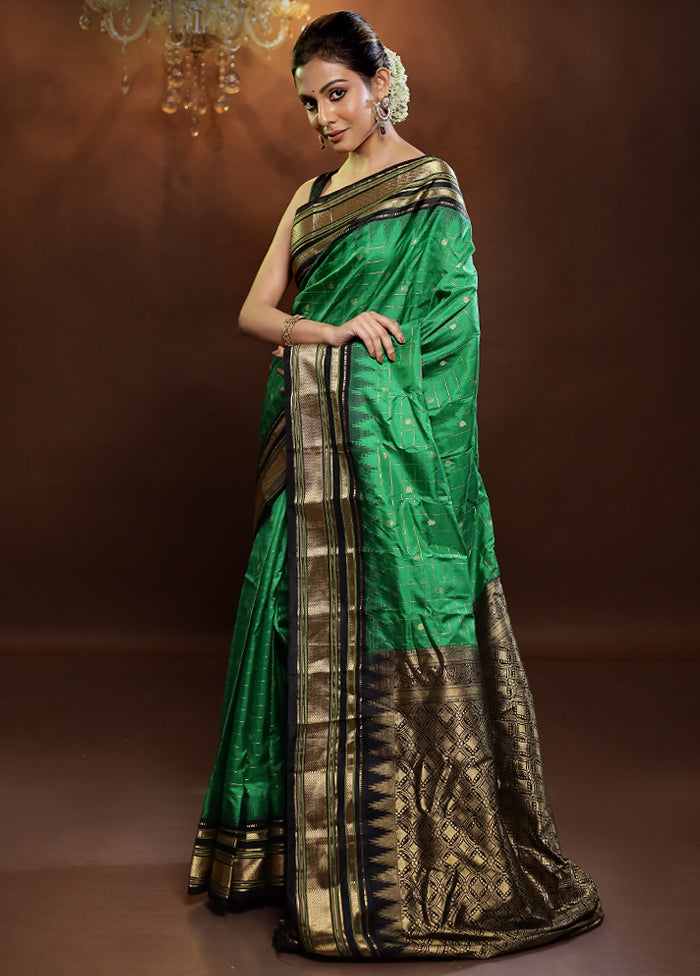 Green Gadwal Pure Silk Saree Without Blouse Piece