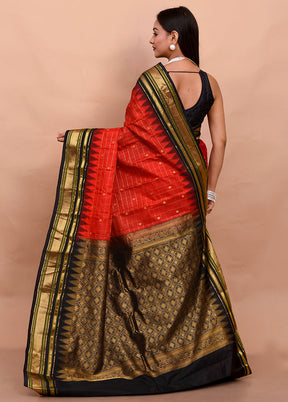 Green Banarasi Silk Saree With Blouse Piece - Indian Silk House Agencies