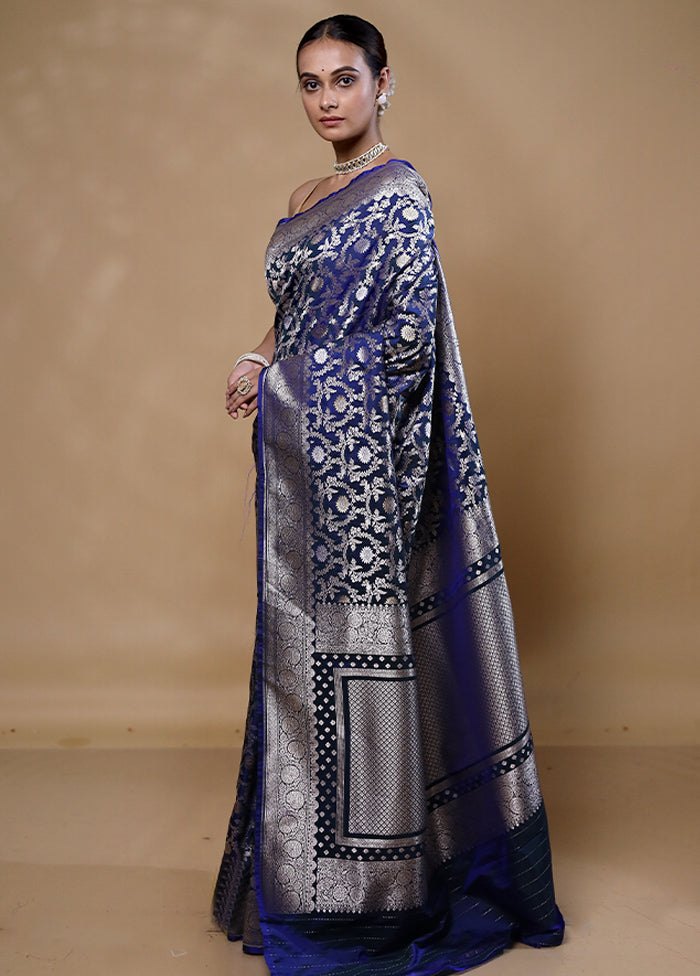 Blue Uppada Silk Saree With Blouse Piece