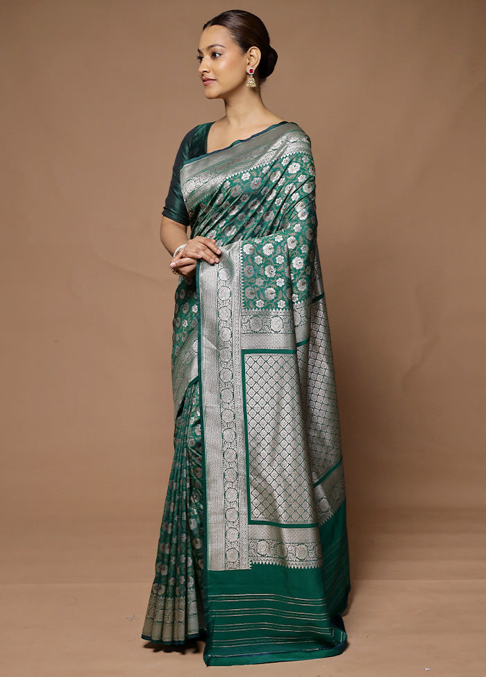 Blue Uppada Silk Saree With Blouse Piece