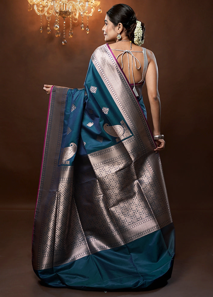 Blue Banarasi Silk Saree With Blouse Piece