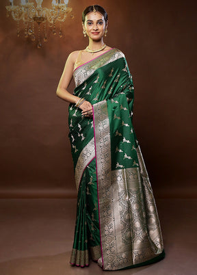 Green Banarasi Silk Saree With Blouse Piece