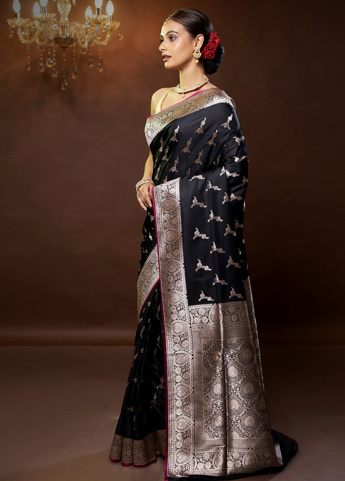 Black Banarasi Silk Saree With Blouse Piece