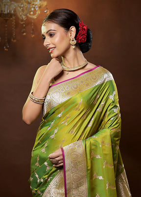 Green Banarasi Silk Saree With Blouse Piece