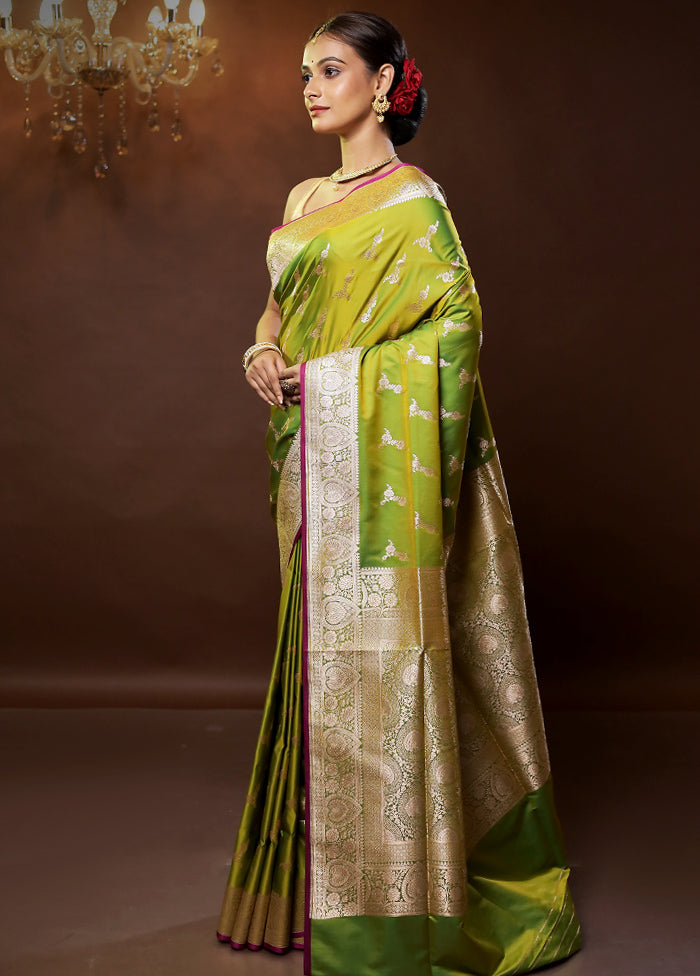 Green Banarasi Silk Saree With Blouse Piece