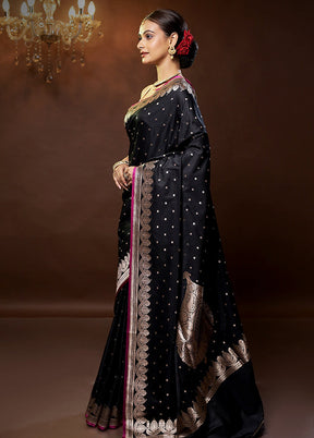 Black Banarasi Silk Saree With Blouse Piece