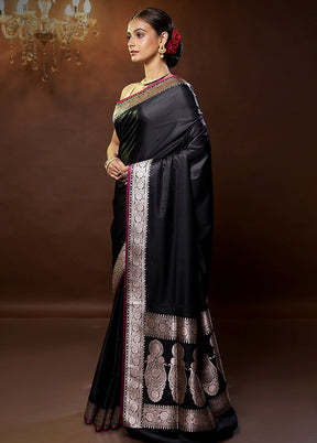 Black Banarasi Silk Saree With Blouse Piece