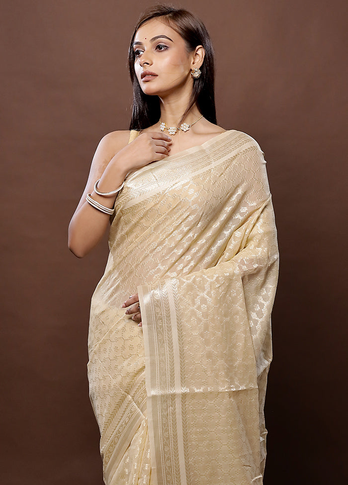 Cream Cotton Saree With Blouse Piece