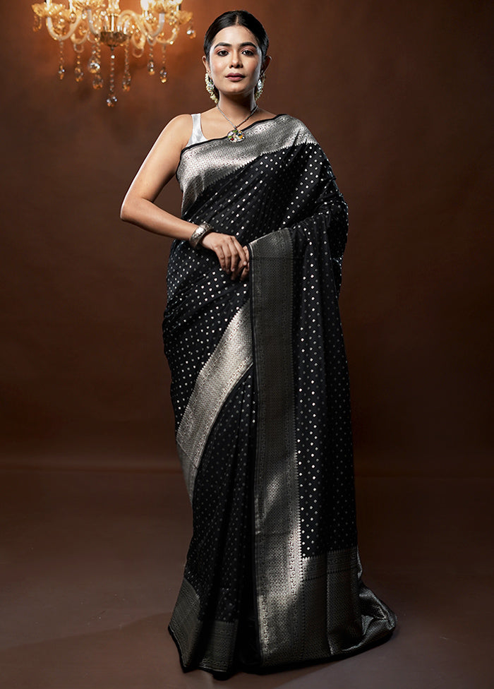 Black Uppada Silk Saree With Blouse Piece