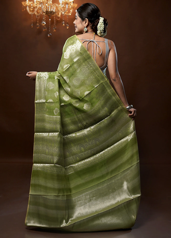 Green Kora Silk Saree With Blouse Piece