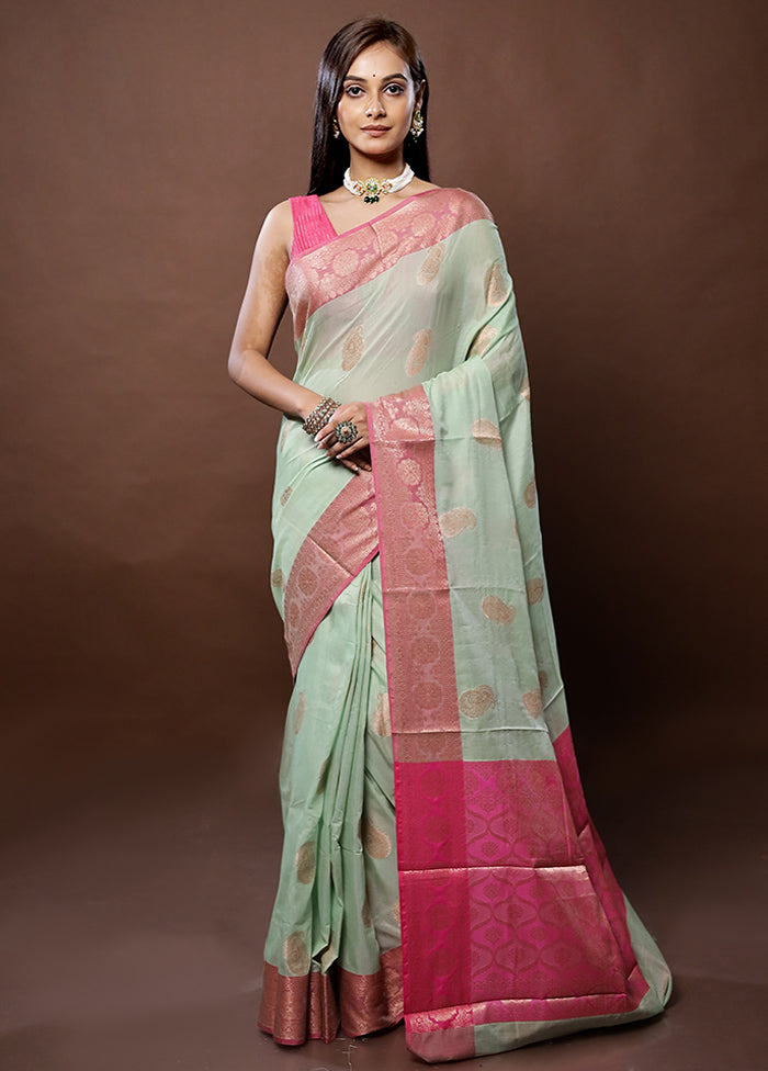 Green Cotton Saree With Blouse Piece