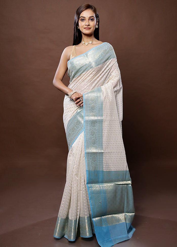 White Kora Silk Saree With Blouse Piece