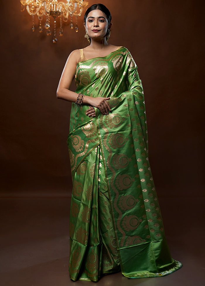 Green Banarasi Silk Saree With Blouse Piece