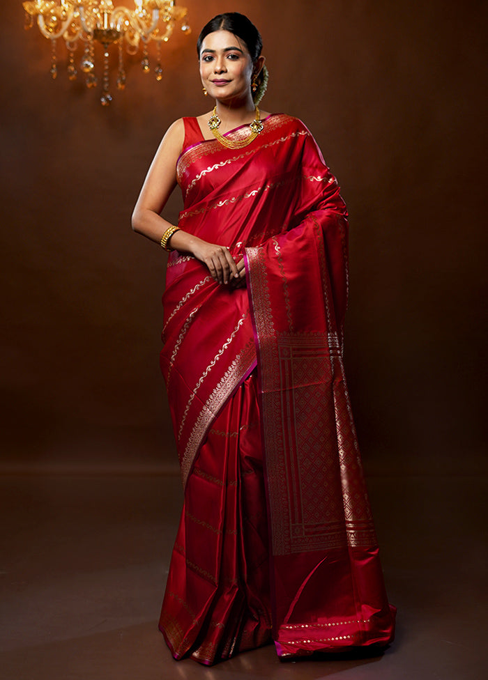 Red Banarasi Silk Saree With Blouse Piece