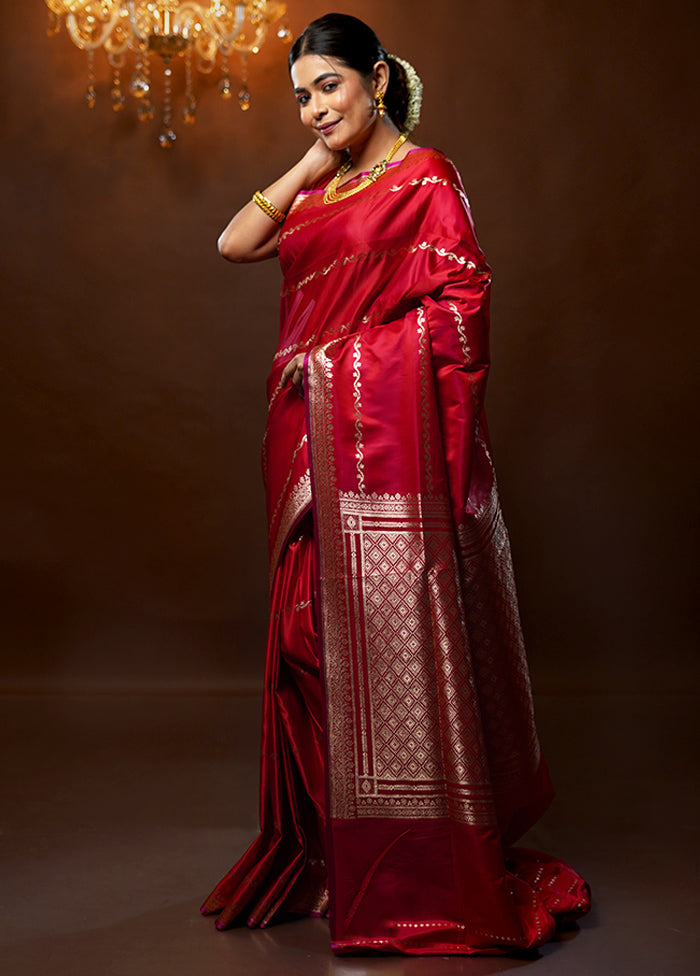 Red Banarasi Silk Saree With Blouse Piece