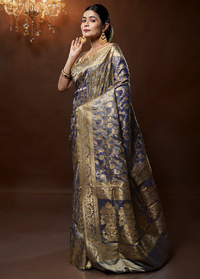 Grey Tanchoi Silk Saree With Blouse Piece